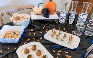 halloween table decor with food