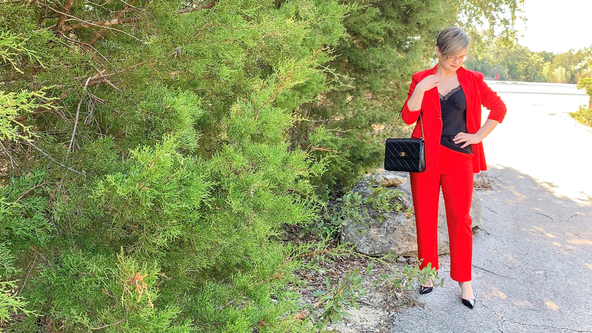 Ruby Red Suit for Every Occasion main image 1